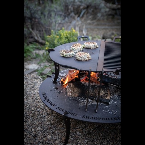 Fire clearance pit griddle